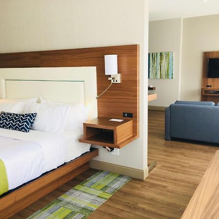 Best Western Plus Mont-Laurier Extérieur photo